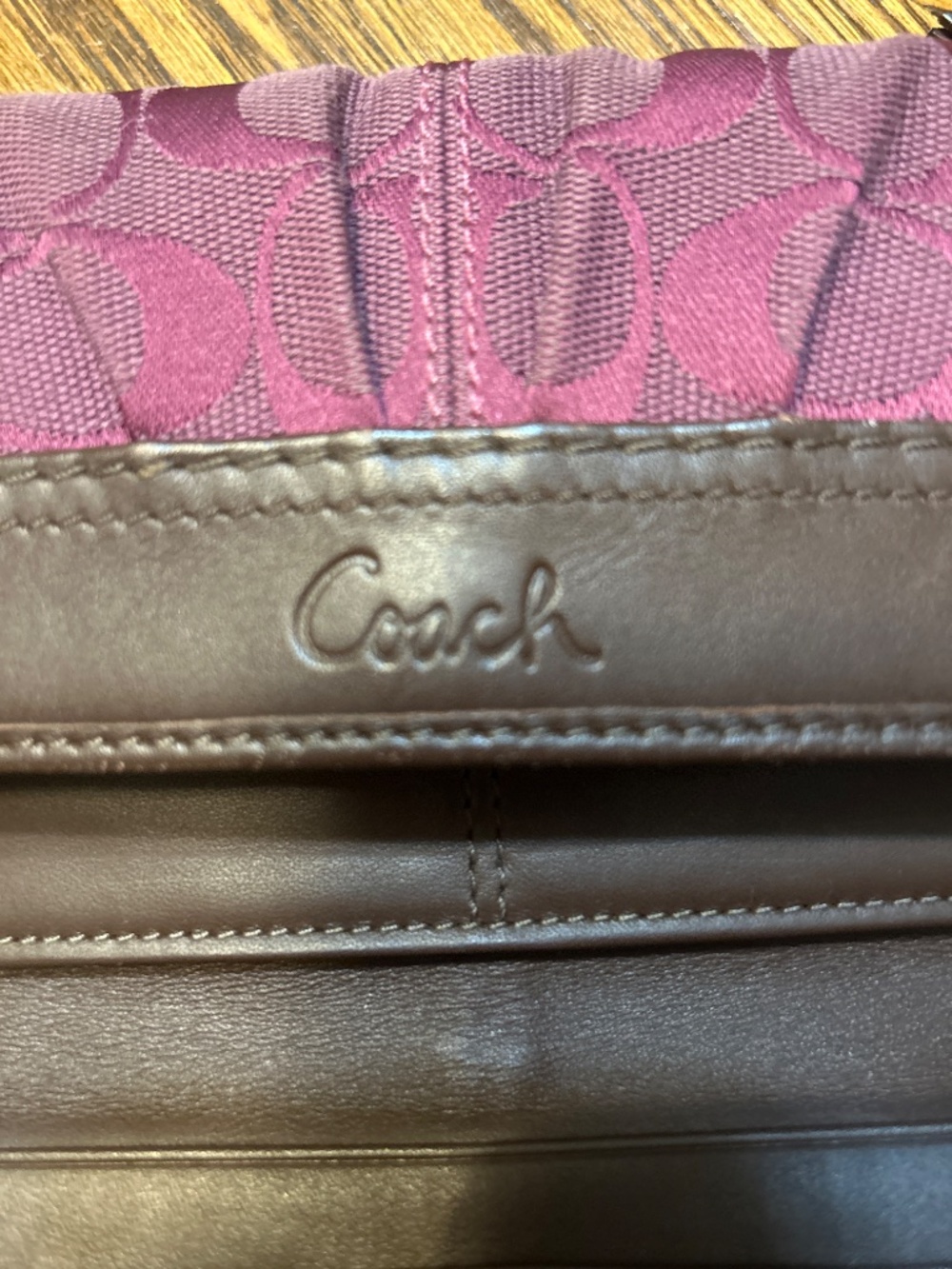 *AUTHENTIC* COACH Tri-Fold Purple/Magenta/Brown Canvas/Leather Wallet - Picture 5 of 6